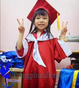 May áo tốt nghiệp mẫu giáo tại Phúc Khang