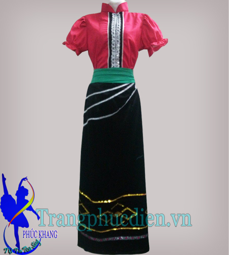 Á Khôi Đỗ Hà Trang khoe sắc ngọt ngào khi diện trang phục dân tộc