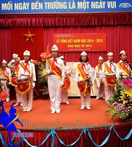 Trang phục biểu diễn đoàn đội